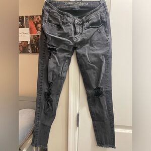 American Eagle size 4 black women’s jeans